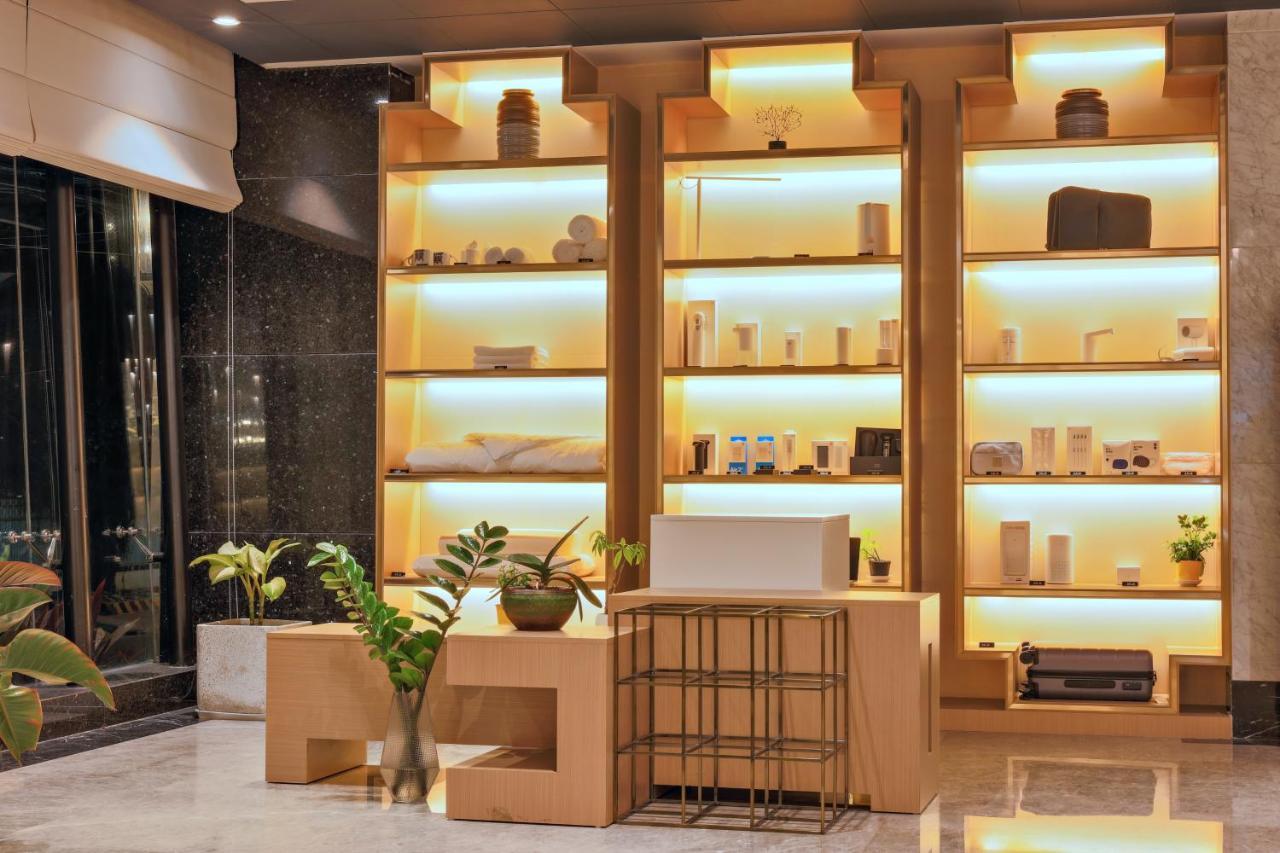 Maxx Phnom Penh Downtown By H World Hotel Buitenkant foto