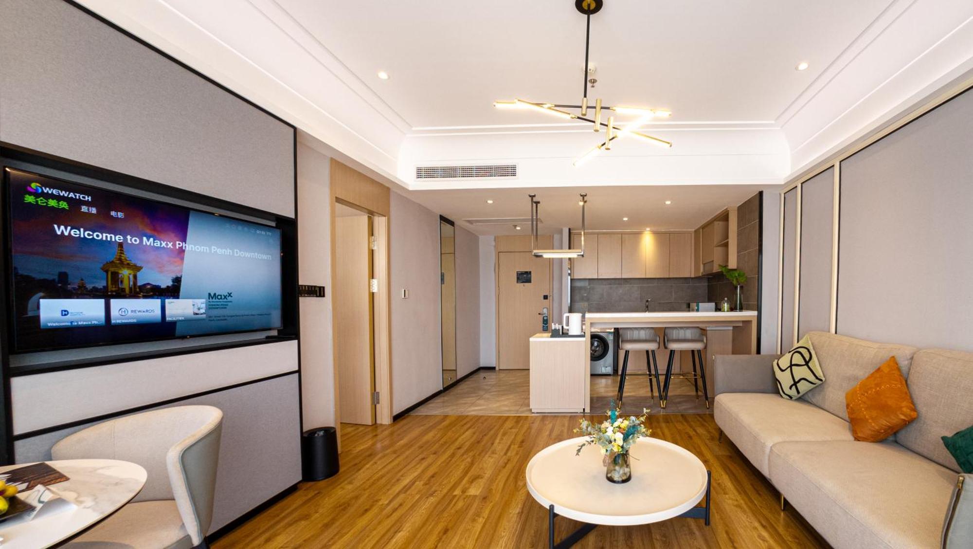 Maxx Phnom Penh Downtown By H World Hotel Buitenkant foto