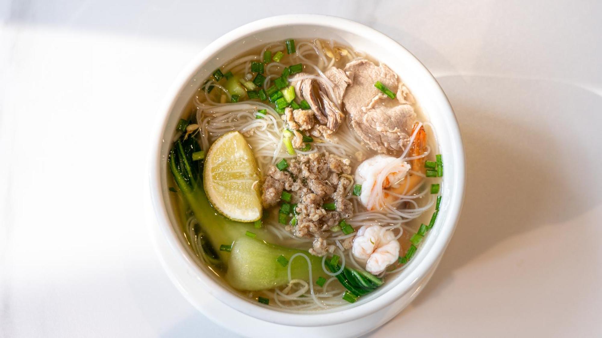 Maxx Phnom Penh Downtown By H World Hotel Buitenkant foto