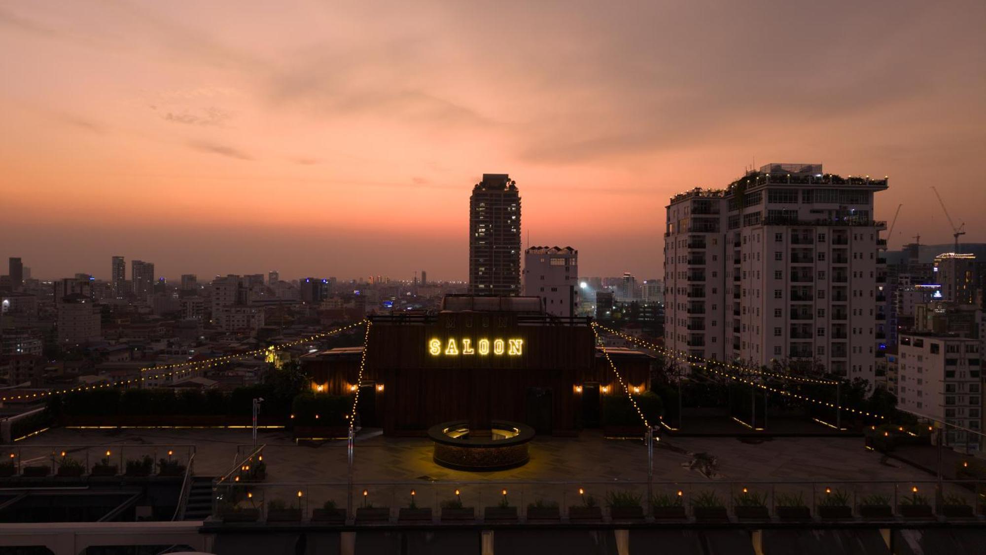 Maxx Phnom Penh Downtown By H World Hotel Buitenkant foto